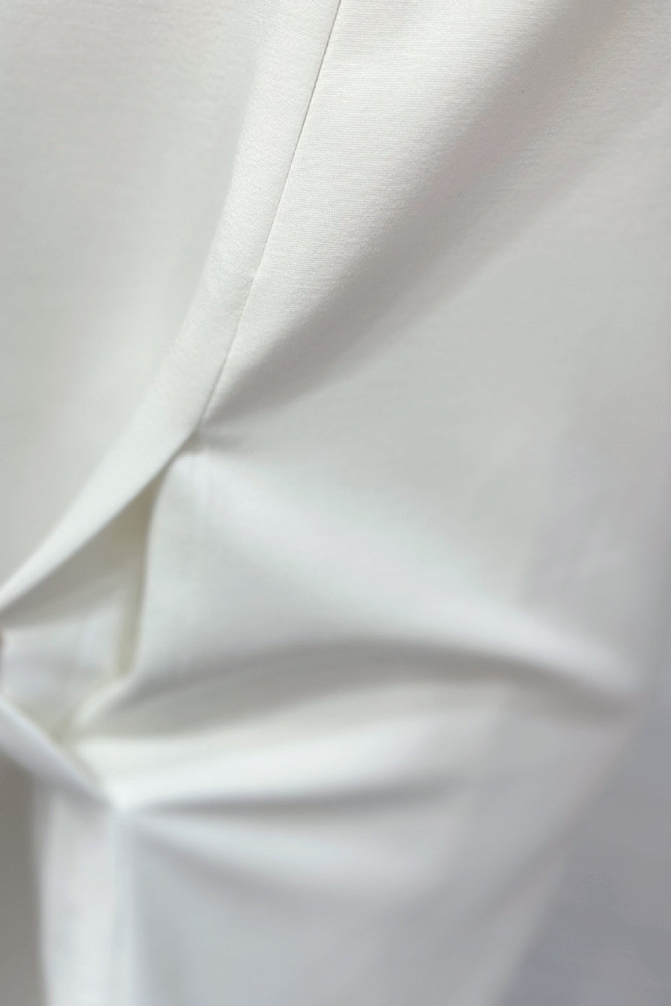 Ivory 3D Bloom Shift Mini Dress